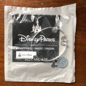 NWT Disney Alex & Ani